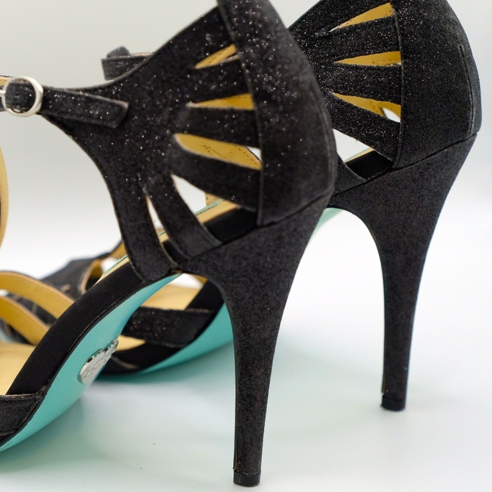 Betsey Johnson Glitter Black Heels size 8.5 Vintage Inspired 🙌🏻✨⏰💭🤝⌛️ - Picture 15 of 16